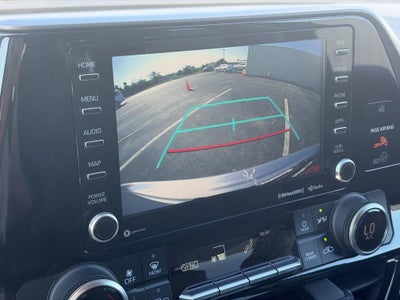 2022 Toyota Highlander LE AWD (Natl)