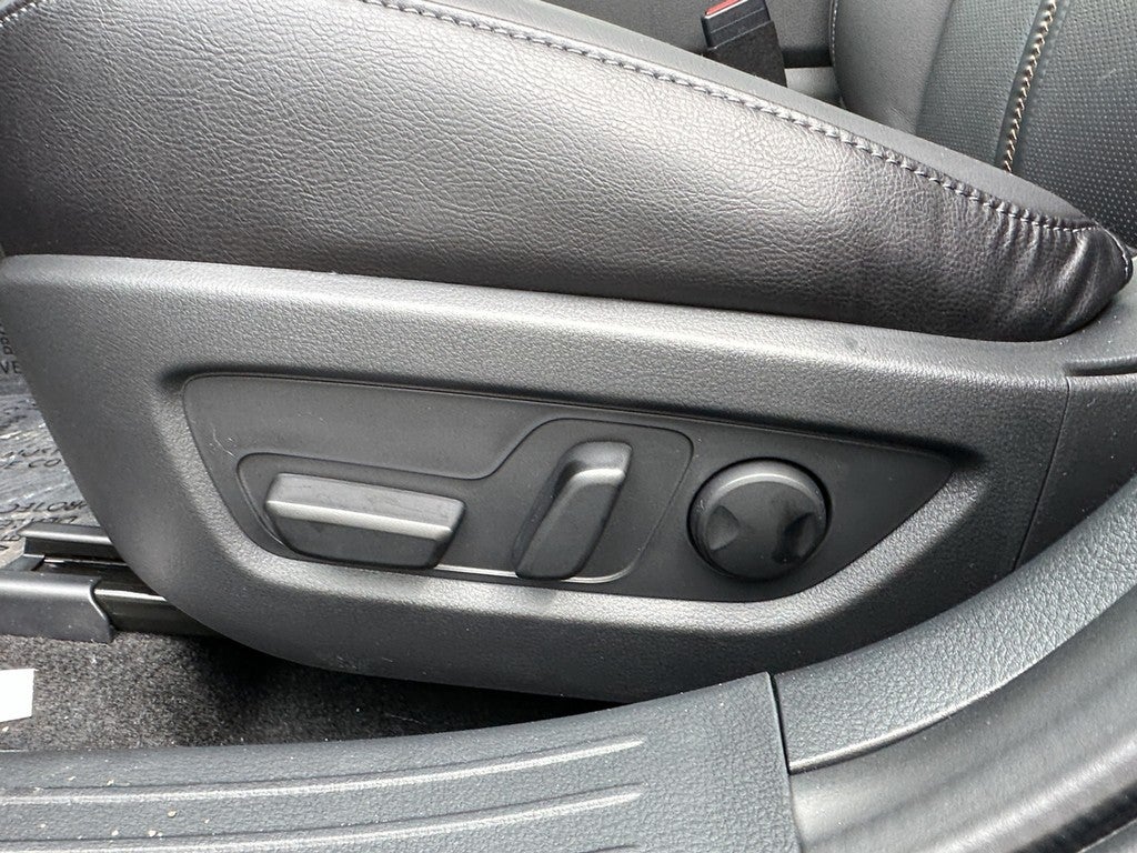 2025 Mazda Mazda CX-50 Hybrid Premium