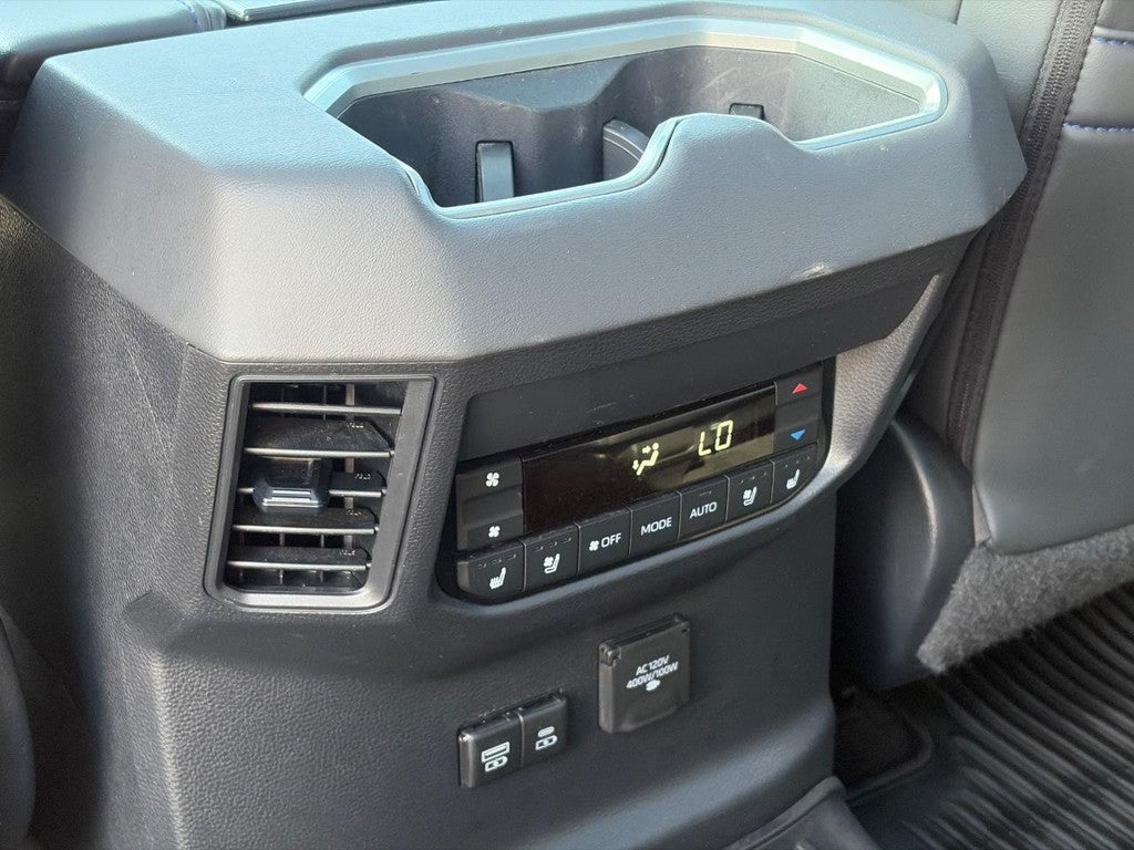 2024 Toyota Sequoia Platinum 4WD (Natl)