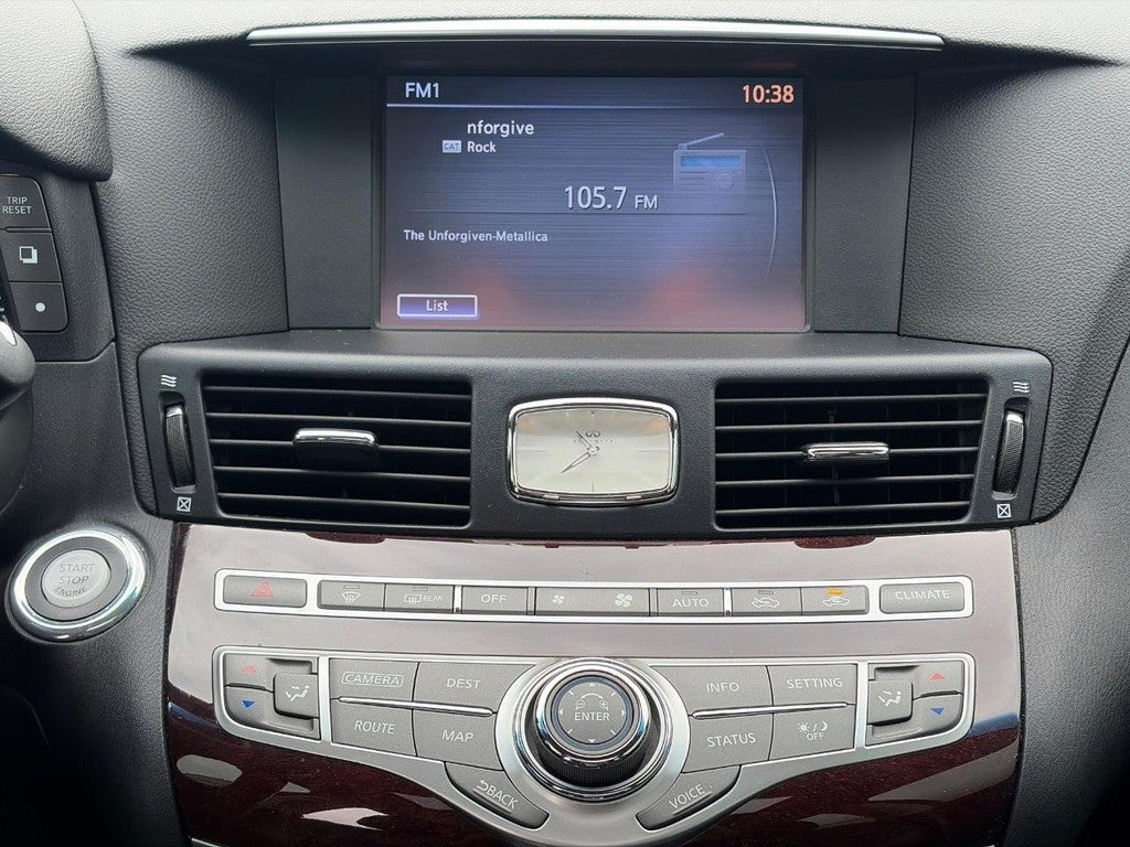 2017 INFINITI Q70L 3.7 AWD
