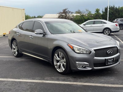 2017 INFINITI Q70L 3.7 AWD