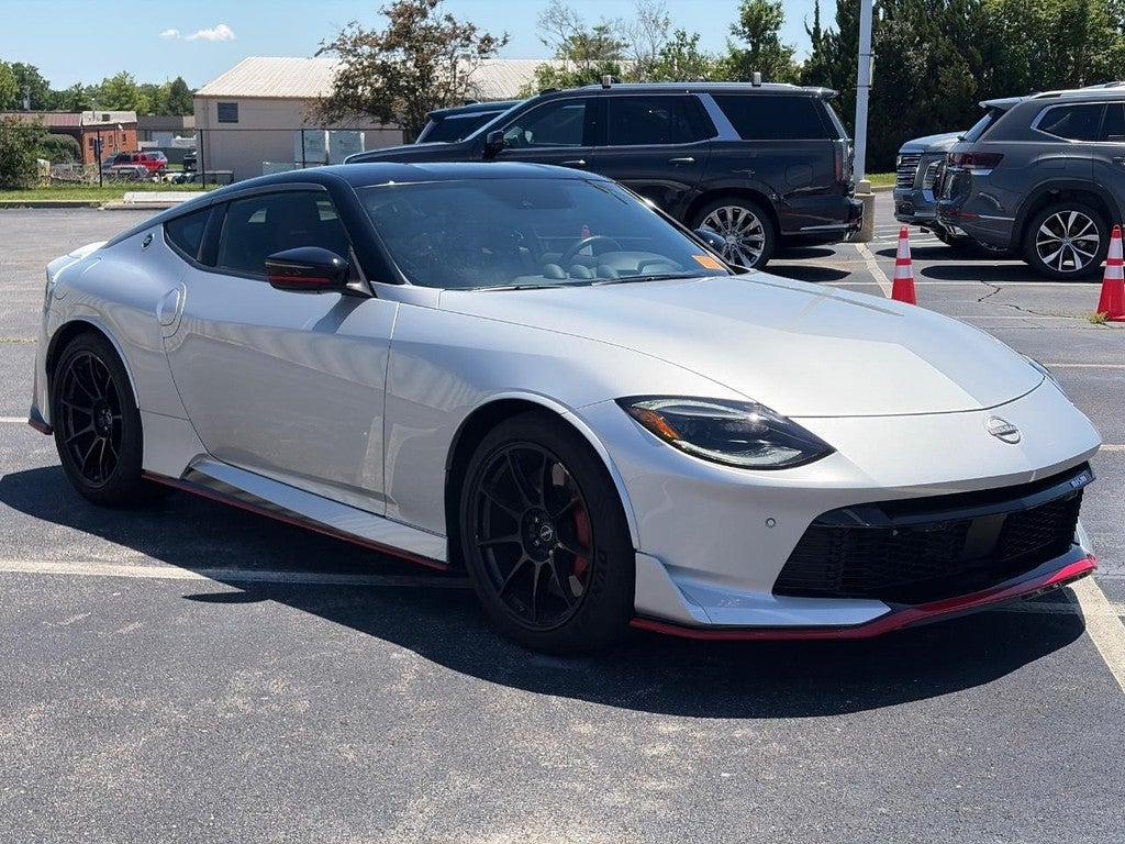 2025 Nissan Z NISMO Auto