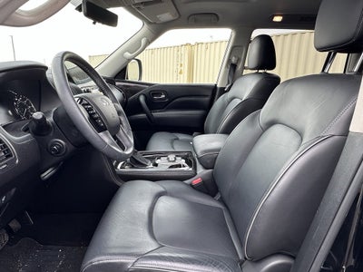 2023 INFINITI QX80 LUXE AWD