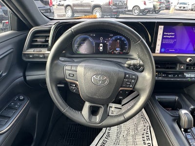 2023 Toyota Crown XLE AWD (Natl)