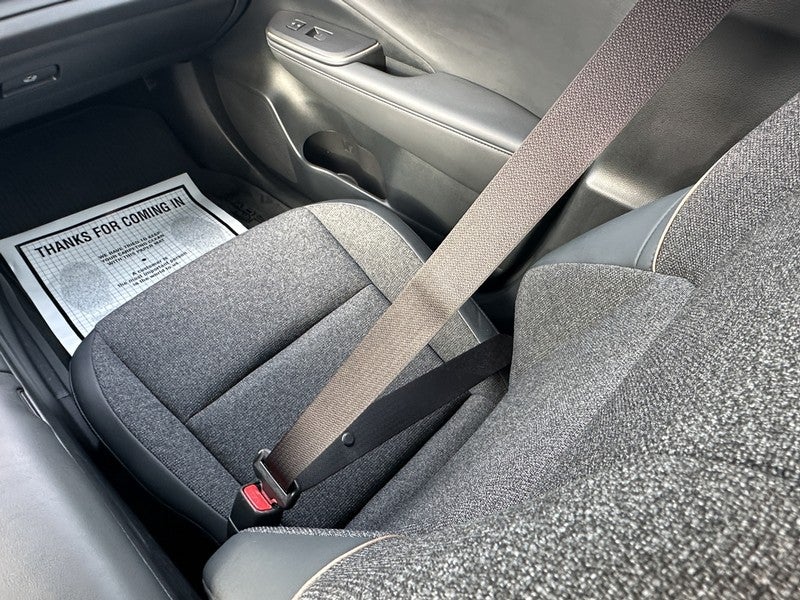 2023 Toyota Crown XLE AWD (Natl)