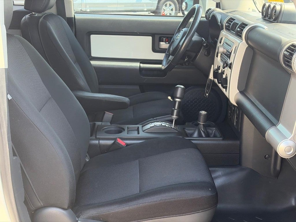 2010 Toyota FJ Cruiser 4WD 4dr Auto