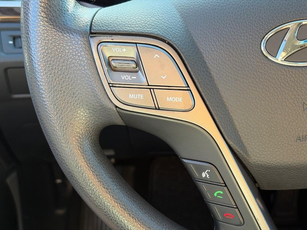 2017 Hyundai Santa Fe SE 3.3L Auto