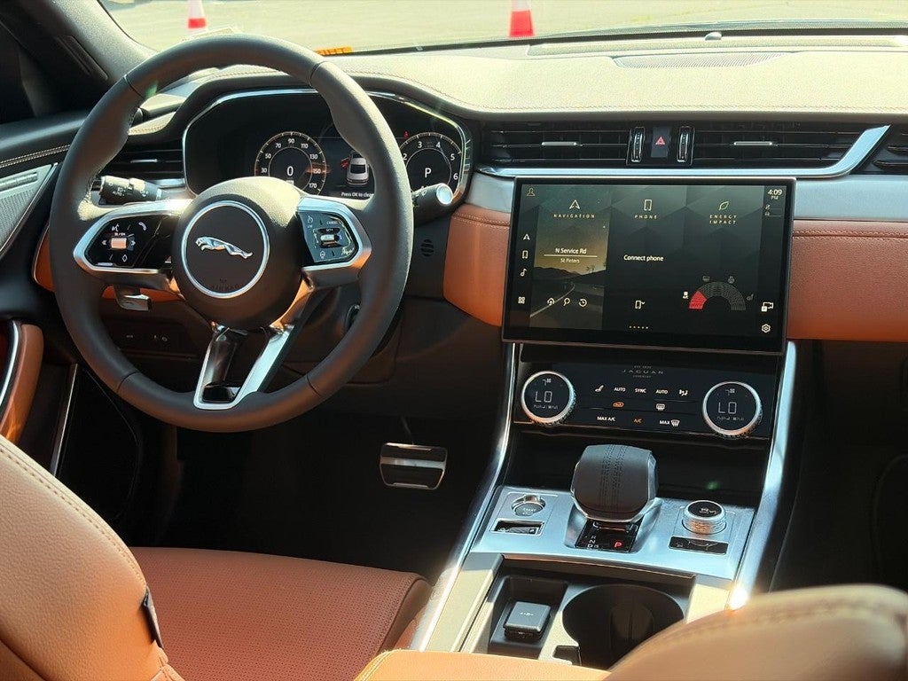 2024 Jaguar XF R-Dynamic SE Sedan AWD