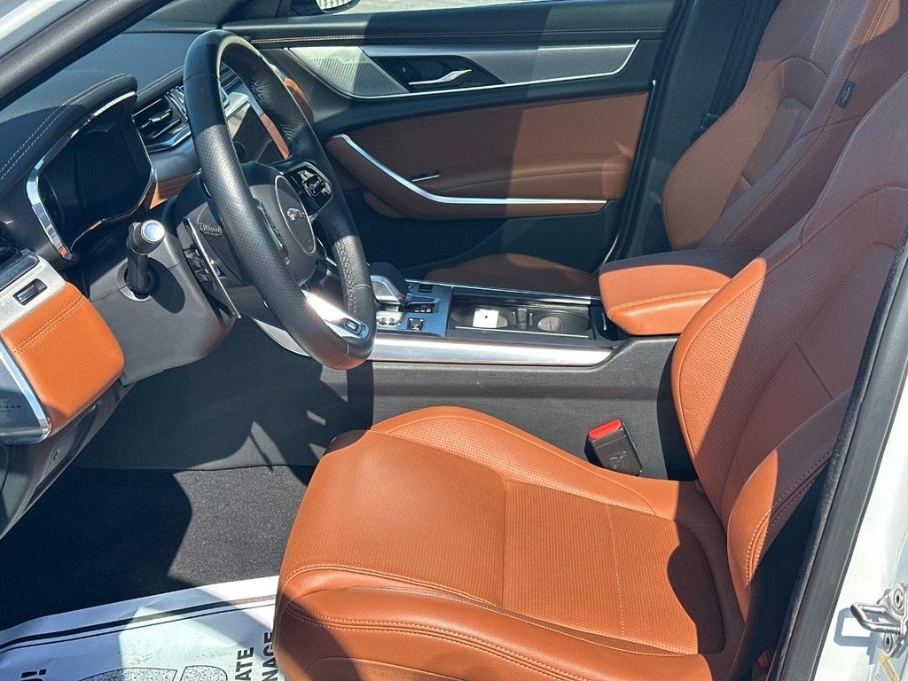 2023 Jaguar XF R-Dynamic SE Sedan AWD