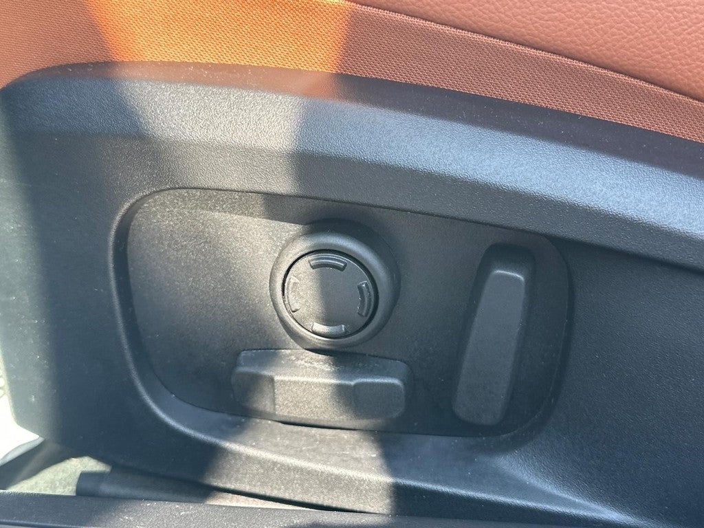 2023 Jaguar XF R-Dynamic SE Sedan AWD