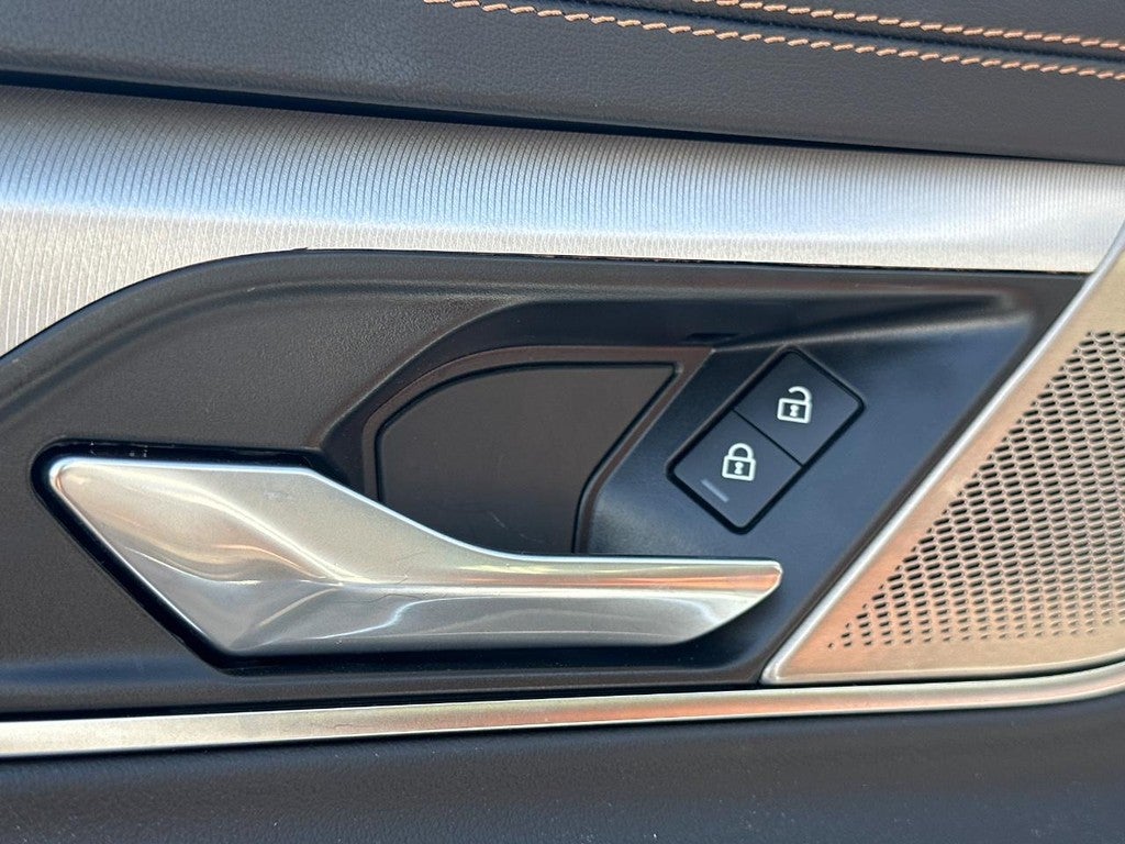 2023 Jaguar XF R-Dynamic SE Sedan AWD