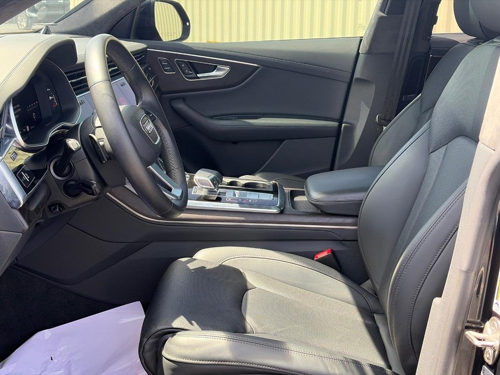 2022 Audi Q8 Prestige 55 TFSI quattro