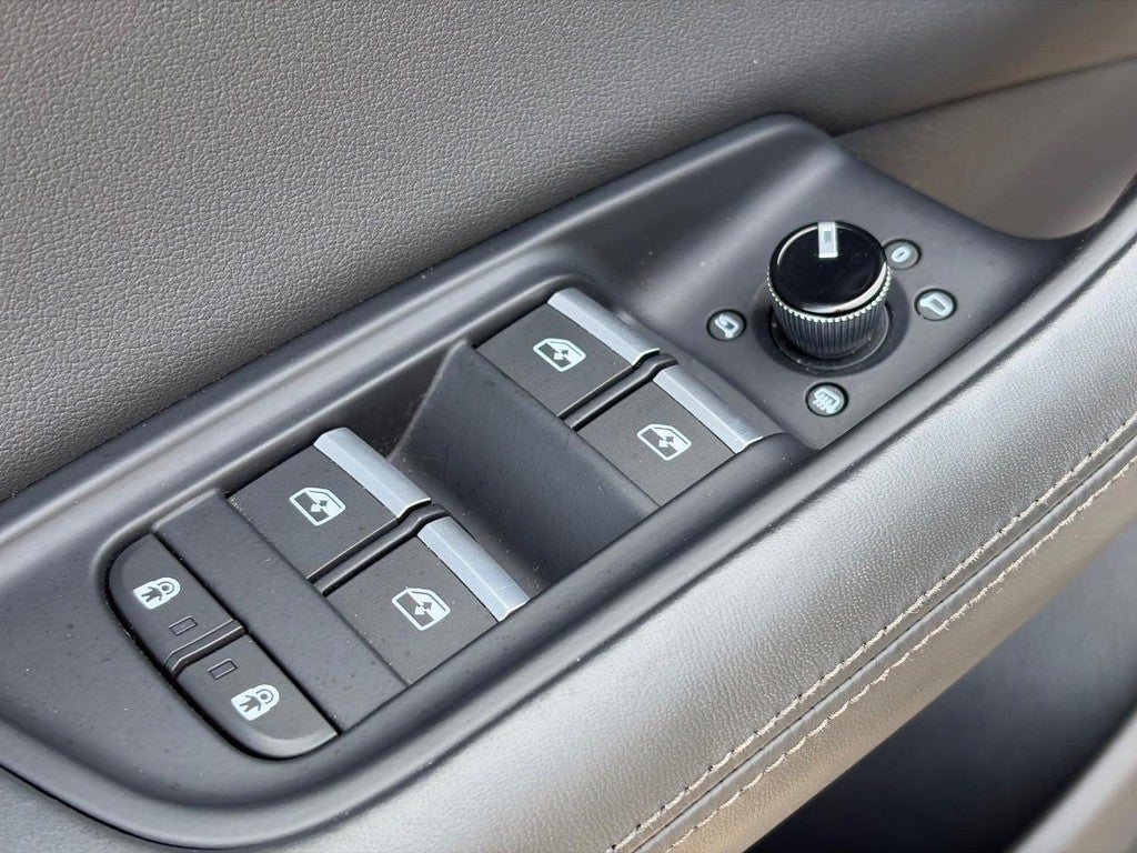 2022 Audi Q8 Prestige 55 TFSI quattro