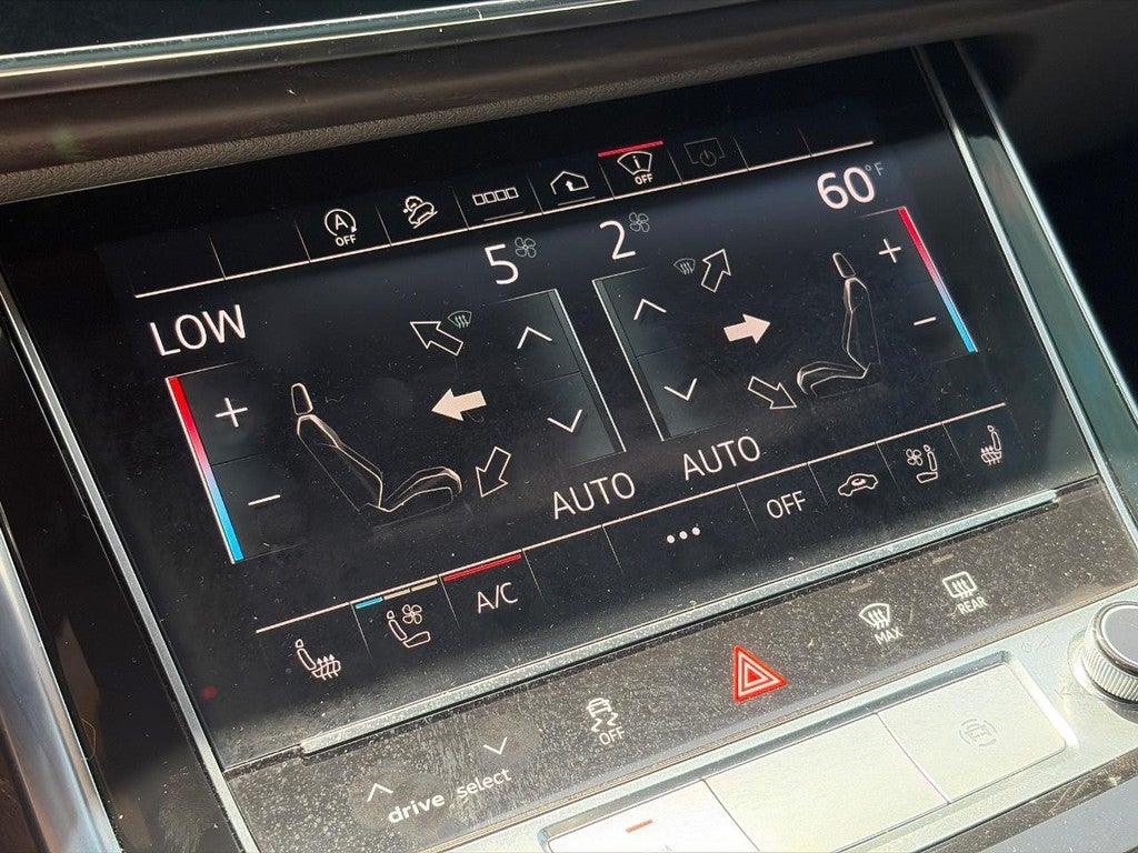 2022 Audi Q8 Prestige 55 TFSI quattro