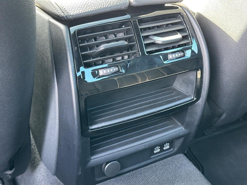 2023 BMW 5 Series M550i xDrive Sedan