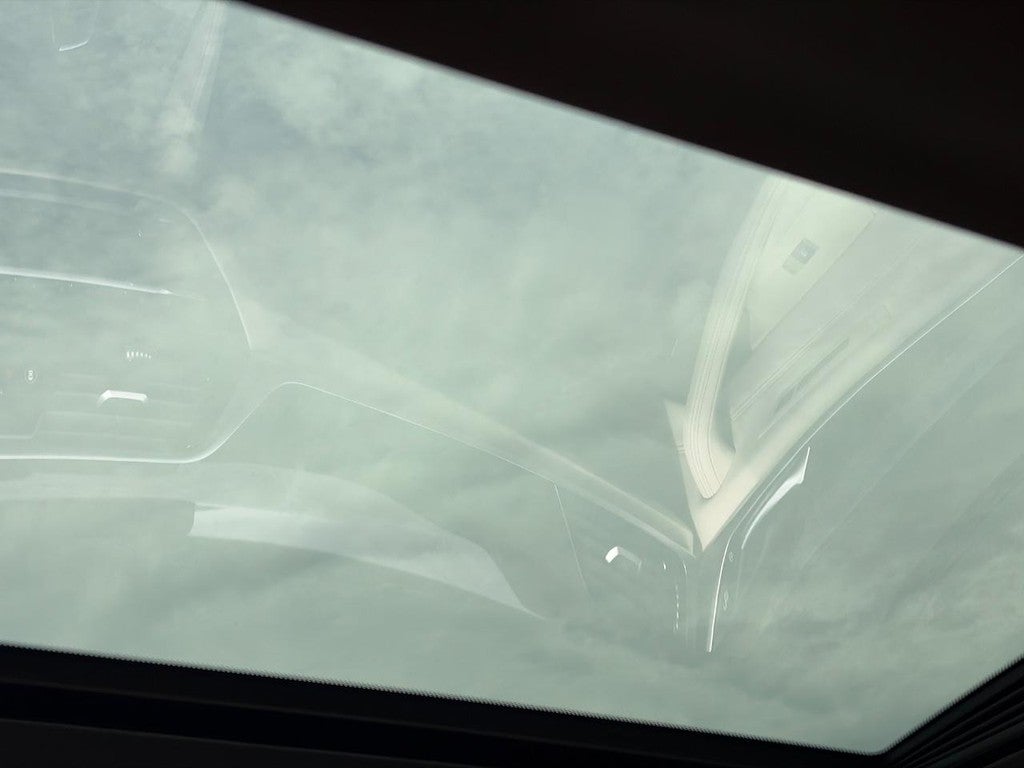 2021 BMW 5 Series M550i xDrive Sedan