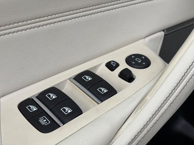 2021 BMW 5 Series M550i xDrive Sedan