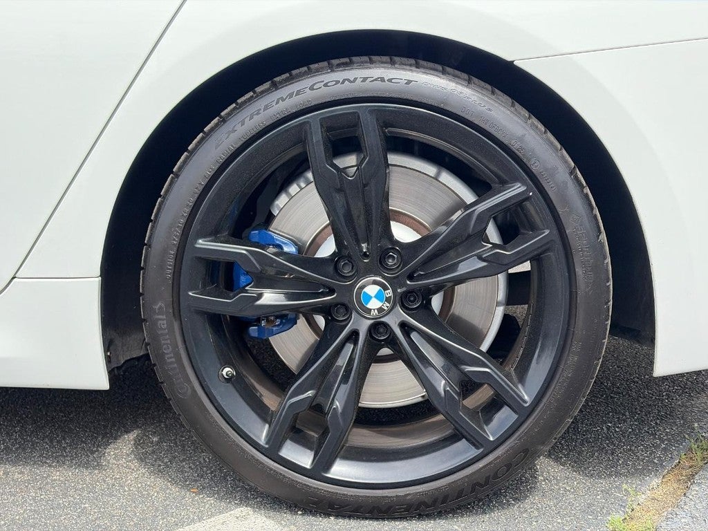 2021 BMW 5 Series M550i xDrive Sedan