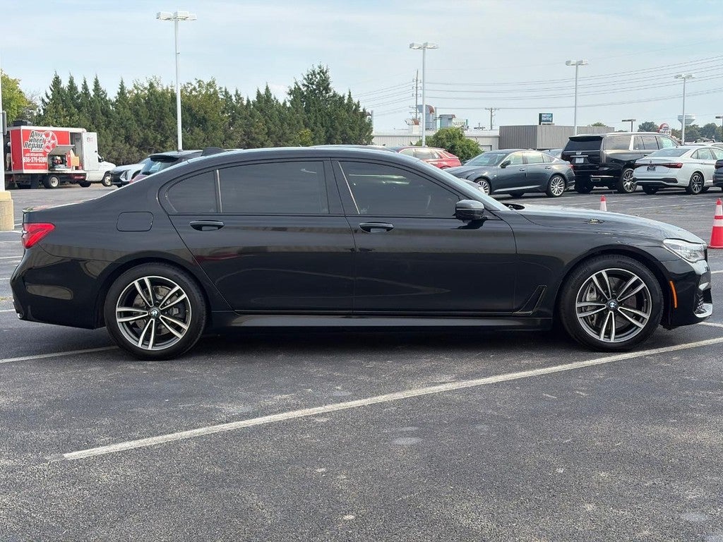 2018 BMW 7 Series 750i xDrive Sedan
