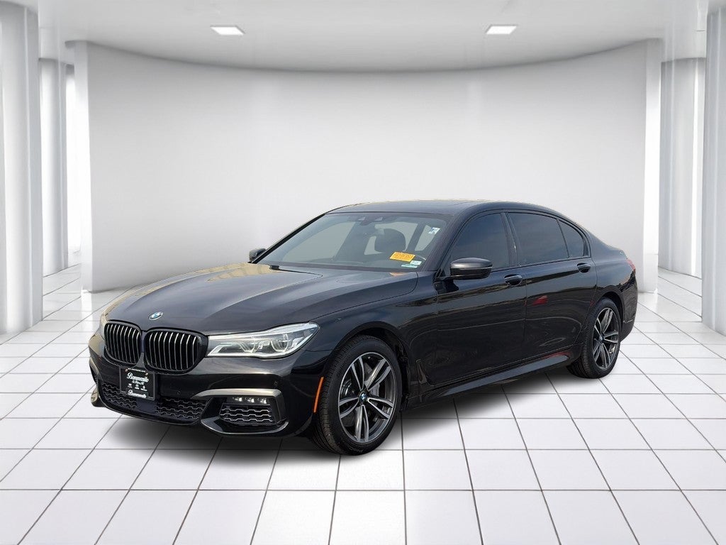2018 BMW 7 Series 750i xDrive Sedan