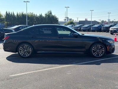 2022 BMW 7 Series 750i xDrive Sedan
