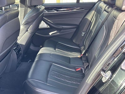 2018 BMW 5 Series M550i xDrive Sedan