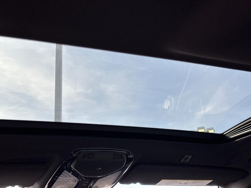 2018 BMW 5 Series M550i xDrive Sedan