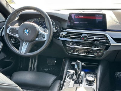 2018 BMW 5 Series M550i xDrive Sedan