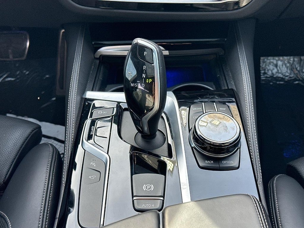 2018 BMW 5 Series M550i xDrive Sedan