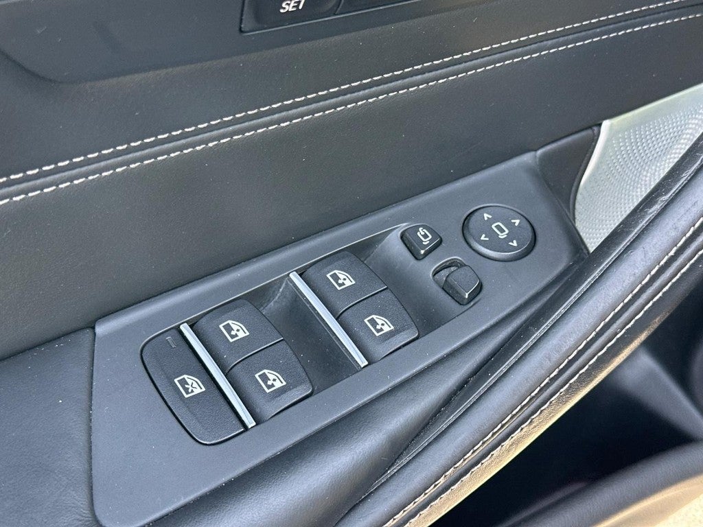 2018 BMW 5 Series M550i xDrive Sedan