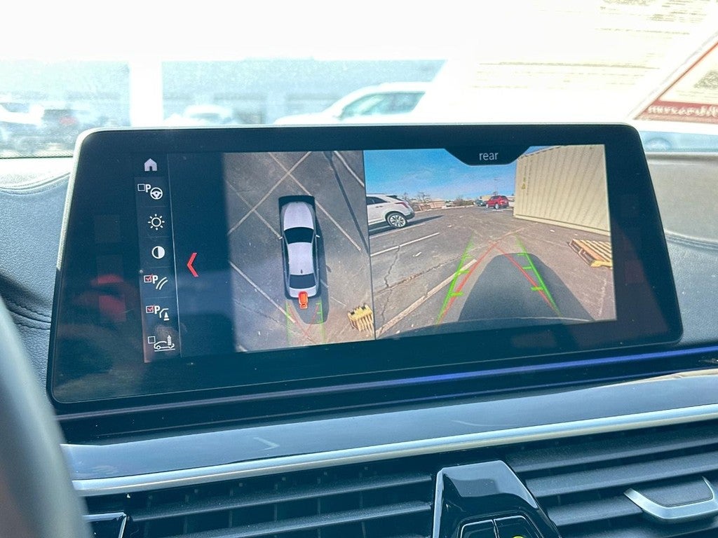 2018 BMW 5 Series M550i xDrive Sedan