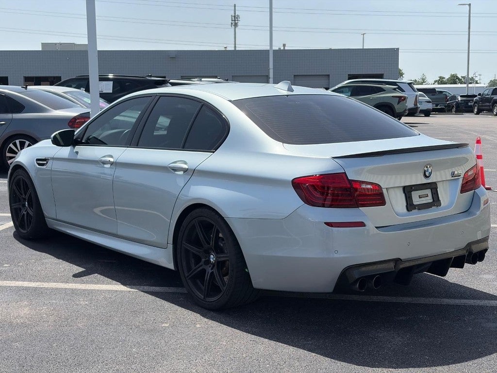 2014 BMW M5 4dr Sdn