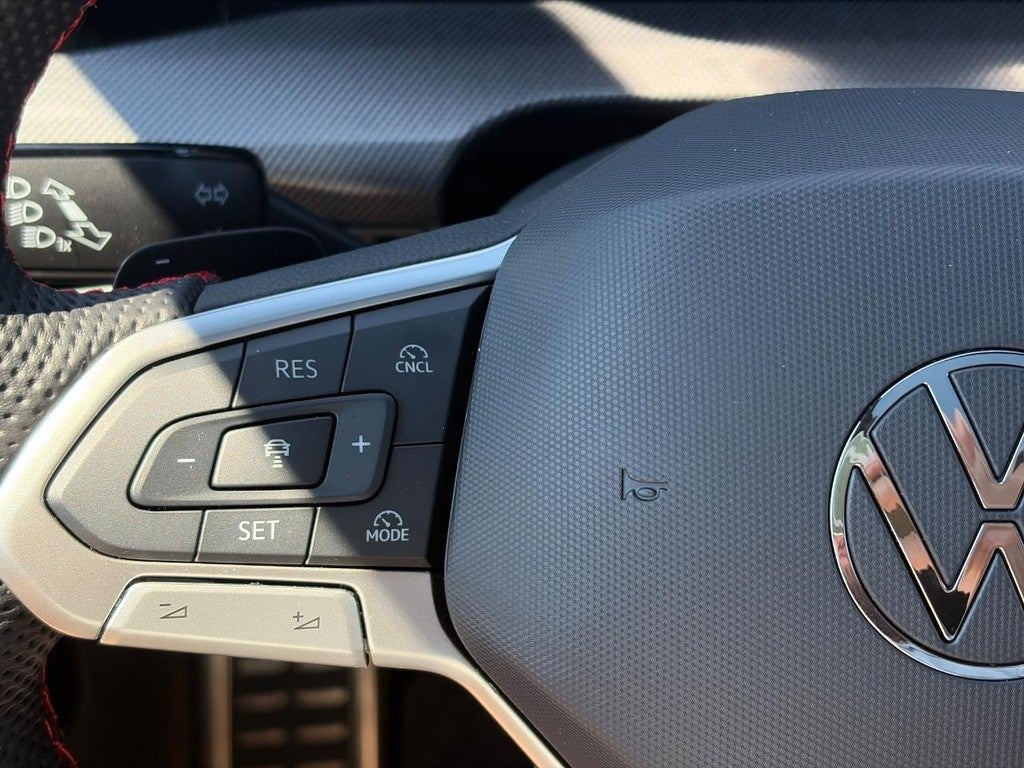 2026 Volkswagen Golf GTI 2.0T Autobahn DSG