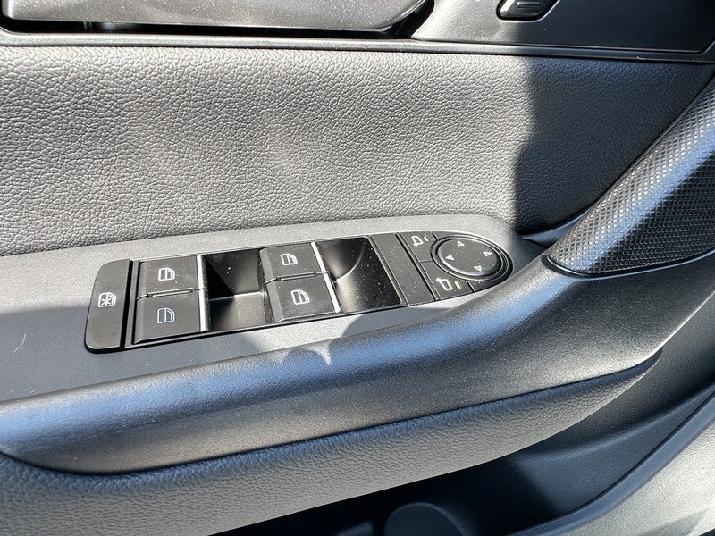 2025 Mazda Mazda CX-50 Hybrid Premium AWD