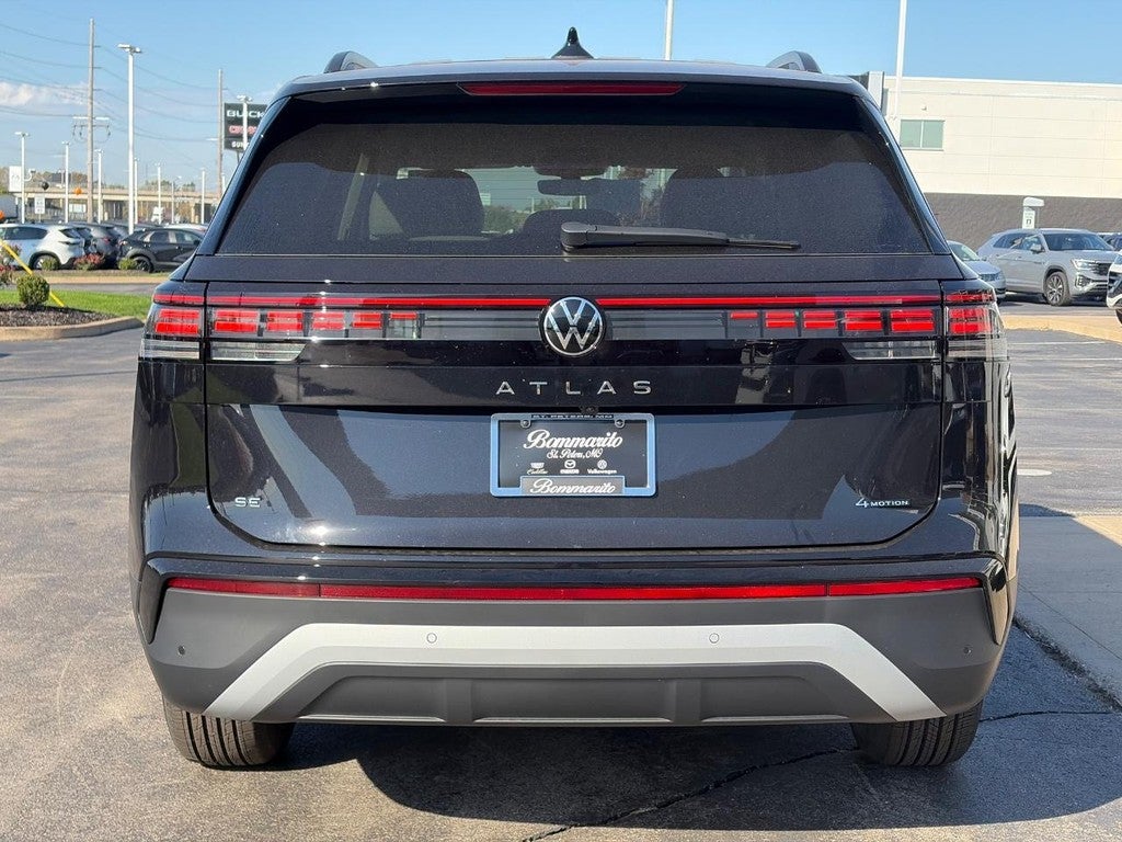 2027 Volkswagen Atlas SE 4MOTION