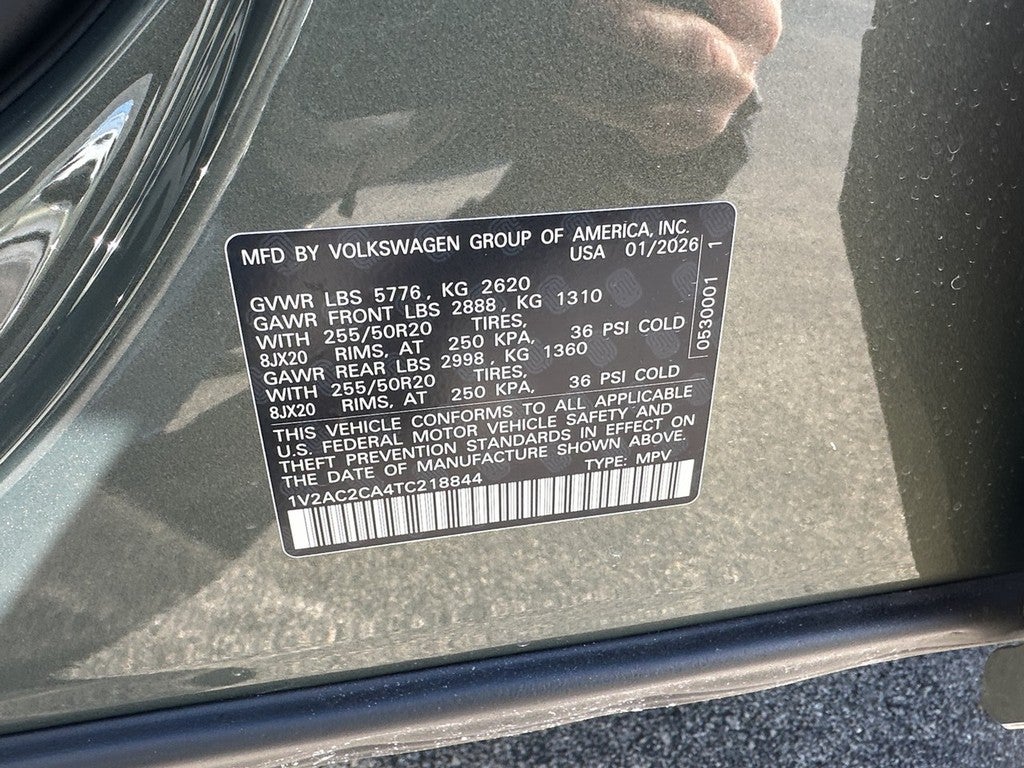 2026 Volkswagen Atlas Cross Sport 2.0T SEL R-Line Black 4MOTION