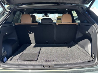 2026 Volkswagen Atlas Cross Sport 2.0T SEL R-Line Black 4MOTION