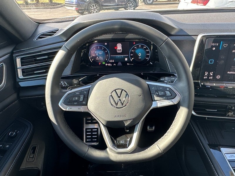 2026 Volkswagen Atlas Cross Sport 2.0T SEL R-Line Black 4MOTION