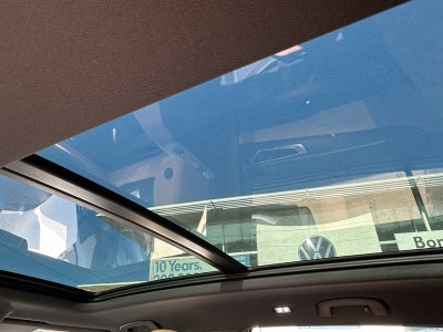 2026 Volkswagen Atlas Cross Sport 2.0T SEL R-Line Black 4MOTION