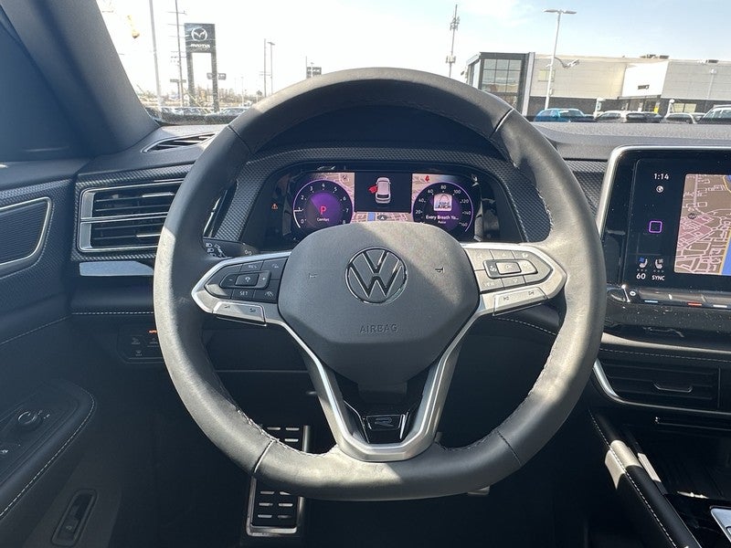 2025 Volkswagen Atlas Cross Sport 2.0T SEL R-Line Black 4MOTION