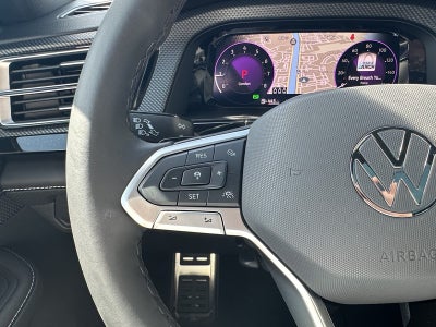 2025 Volkswagen Atlas Cross Sport 2.0T SEL R-Line Black 4MOTION