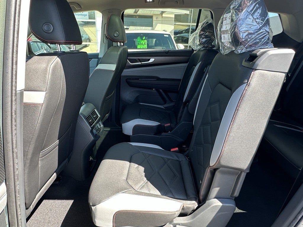 2026 Volkswagen Atlas 2.0T Peak Edition 4MOTION
