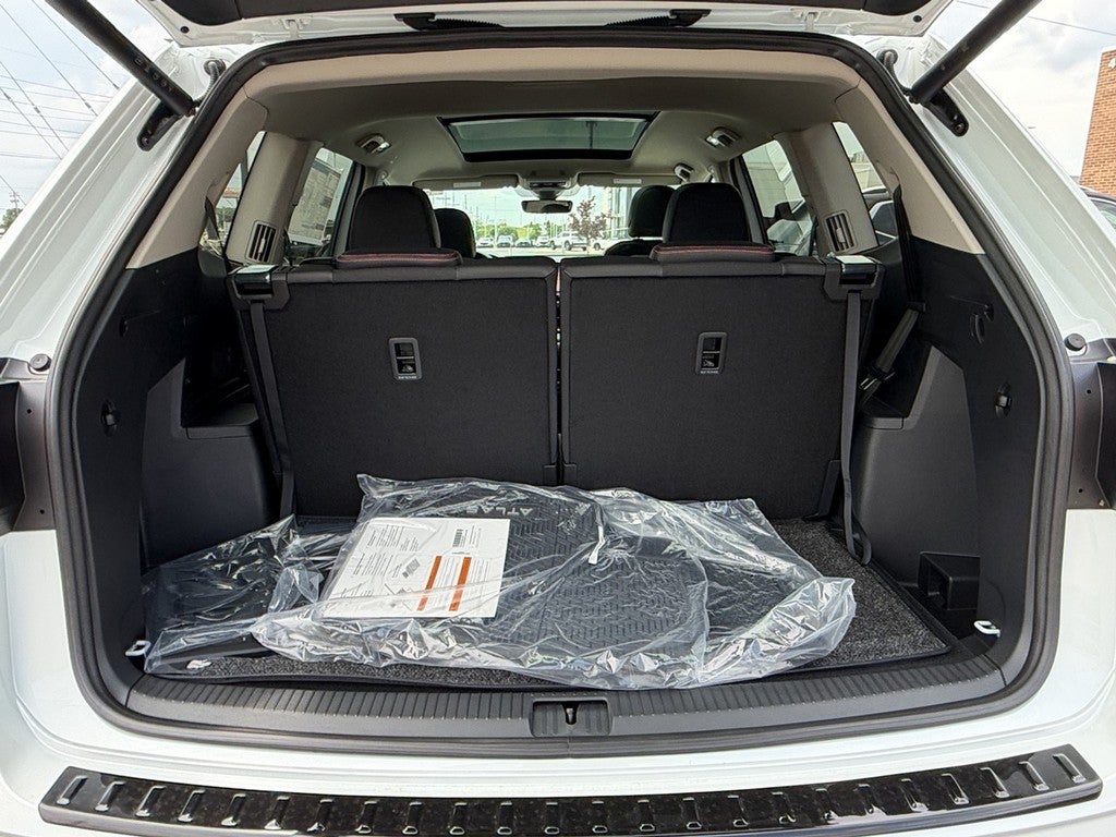 2026 Volkswagen Atlas 2.0T Peak Edition 4MOTION