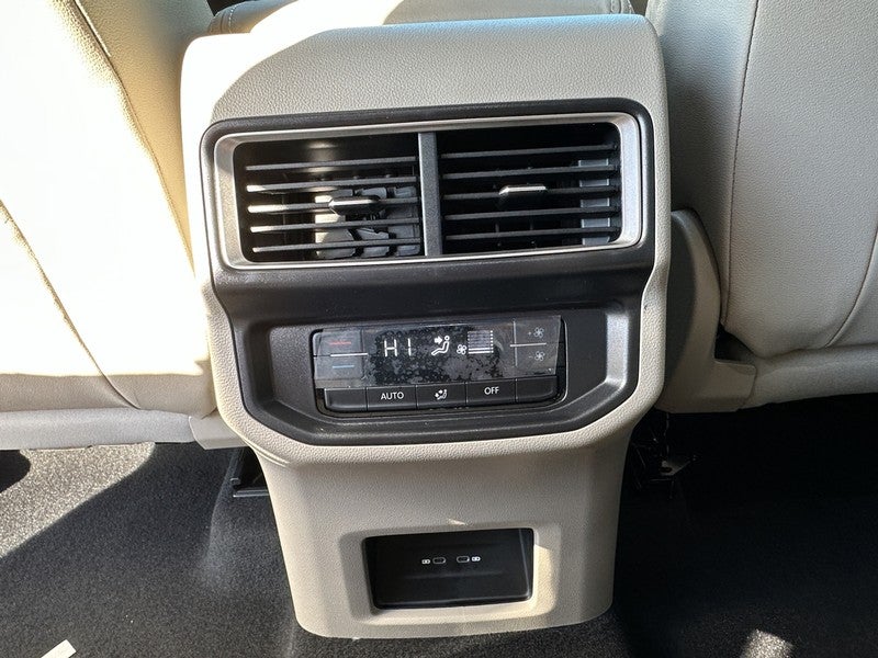 2026 Volkswagen Atlas 2.0T SE FWD