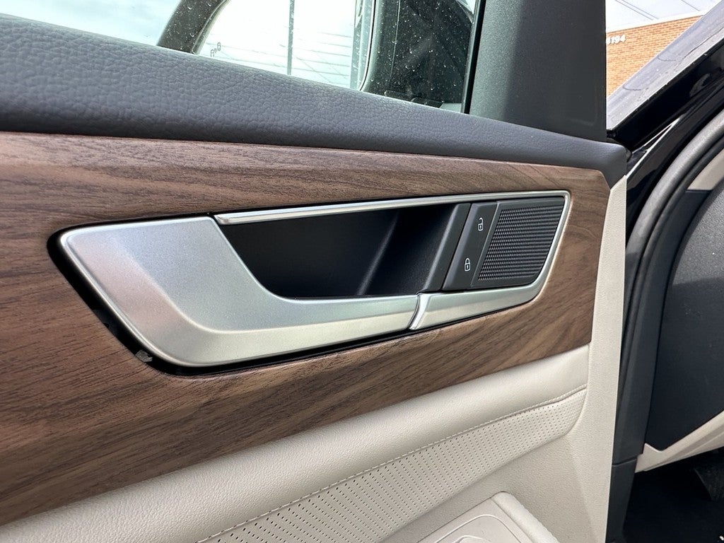 2026 Volkswagen Atlas 2.0T SE FWD