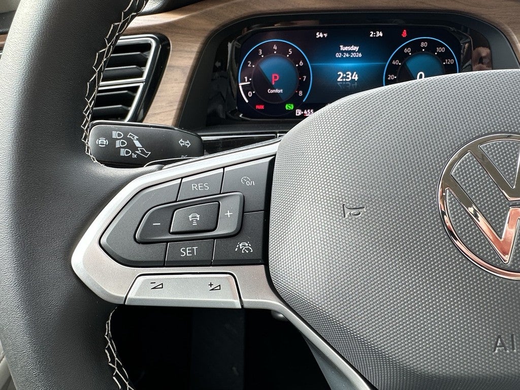 2026 Volkswagen Atlas 2.0T SE FWD