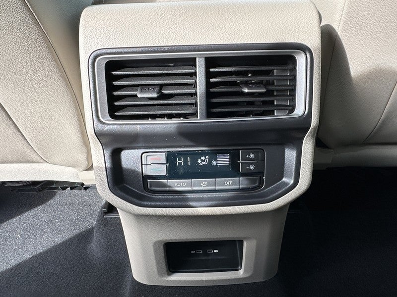 2026 Volkswagen Atlas 2.0T SE FWD