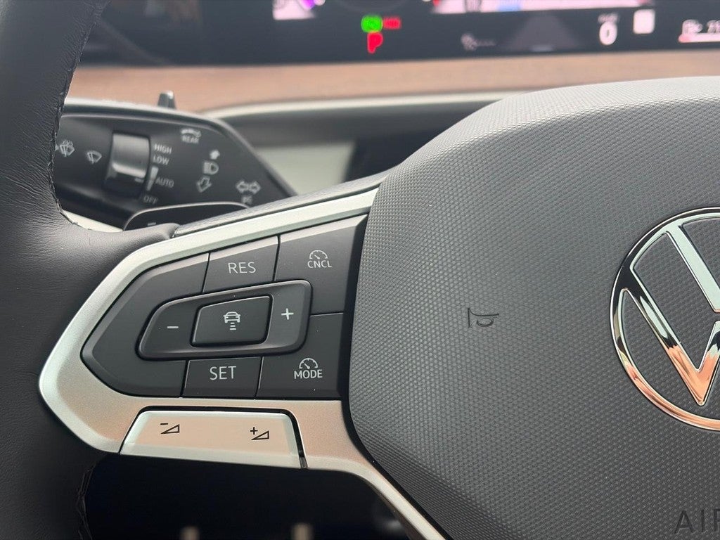 2027 Volkswagen Atlas SEL Premium R-Line 4MOTION