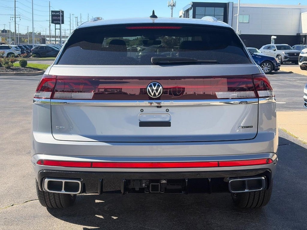2026 Volkswagen Atlas Cross Sport 2.0T SEL Premium R-Line 4MOTION