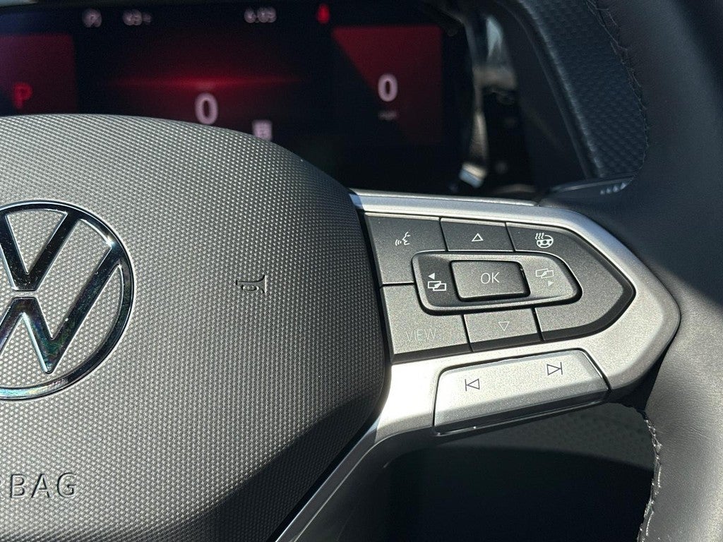 2026 Volkswagen Atlas Cross Sport 2.0T SEL Premium R-Line 4MOTION